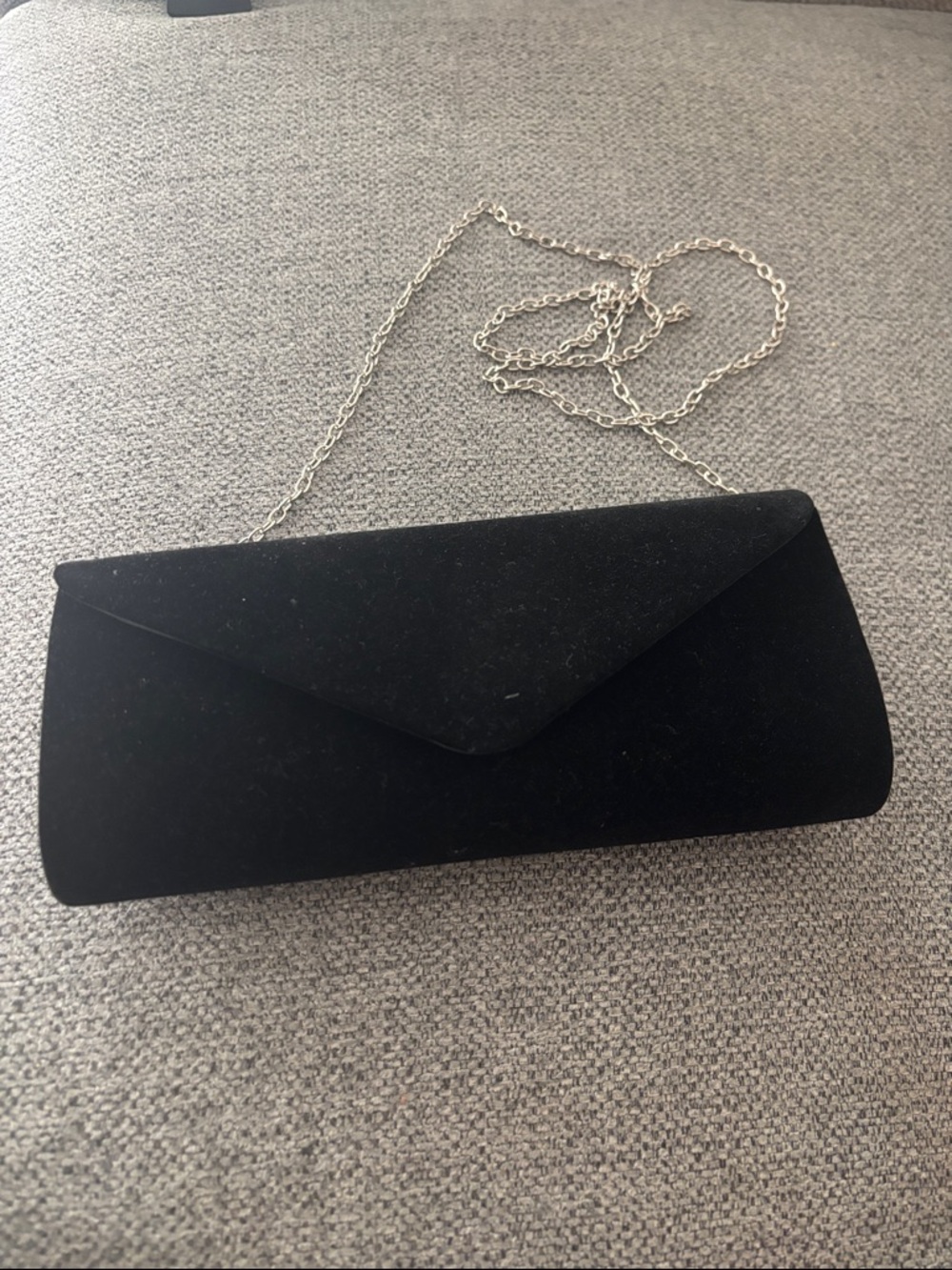 Elegant Black Velvet Envelope Clutch with Chain Strap